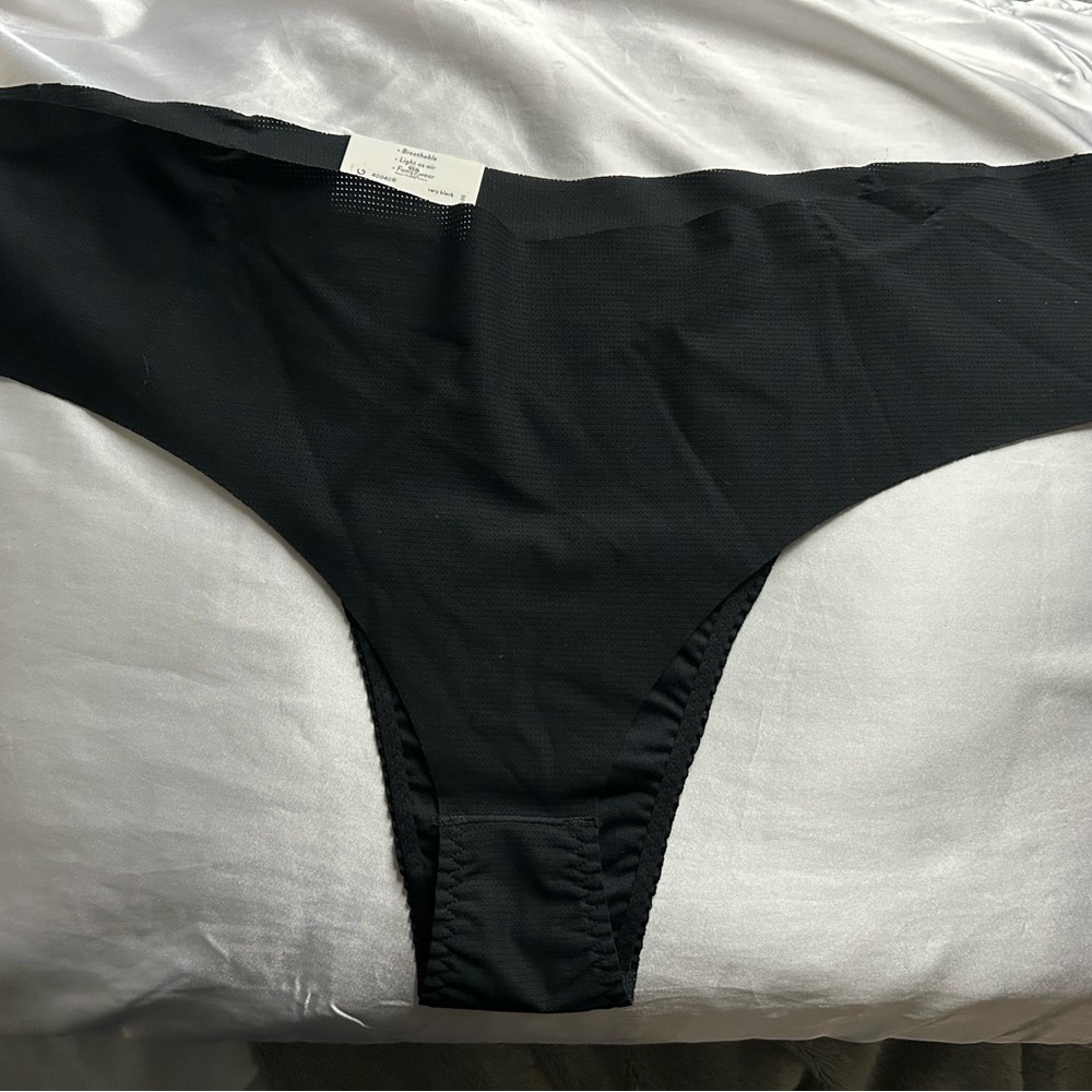 SPANX UNDER Statements Very Black Thong 3XL /3TG NWT - Picture 4 of 6